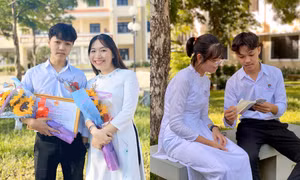 Nam sinh đạt điểm 10 môn Văn kỳ thi Tốt nghiệp THPT: Học trường chuyên, giỏi môn Tự nhiên