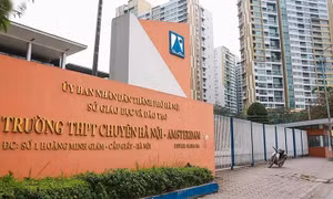Thủ khoa kỳ thi vào lớp 10 THPT tại Hà Nội là học sinh của ngôi trường đình đám này