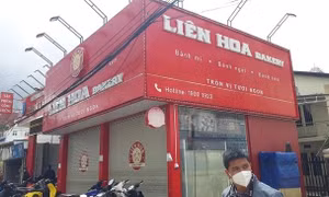 Đà Lạt: Nhiều du khách và vận động viên phải nhập viện sau khi ăn bánh mỳ hiệu Liên Hoa