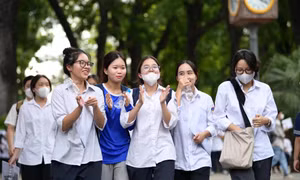 Nhiều trường đại học công bố điểm chuẩn xét tuyển sớm, có cả các trường tốp đầu