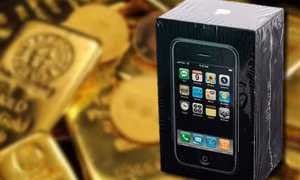 Thêm một chiếc iPhone 2G được bán với giá đắt gấp 90 lần so với giá ban đầu