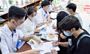Bộ GD&ĐT yêu cầu 16 trường Đại học, Cao đẳng dừng tuyển sinh ngành Sư phạm trong năm 2023