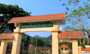 Quảng Bình: Hiệu trưởng mang sổ đỏ của trường đi cầm cố vay nặng lãi 200 triệu đồng?