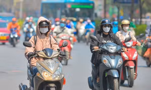 Miền Bắc bước vào ngày cao điểm nắng nóng trên 39 độ C, khi nào trời dịu mát?