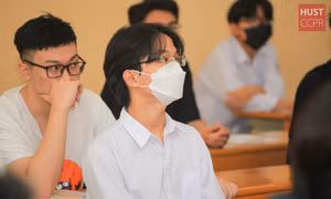 Hôm nay, hơn 7.000 thí sinh tham dự kỳ thi Đánh giá tư duy để giành "tấm vé" vào đại học