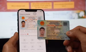 Kỳ thi vào lớp 10 tại TP.HCM: Thí sinh không thể dùng VNeID thay Căn cước công dân