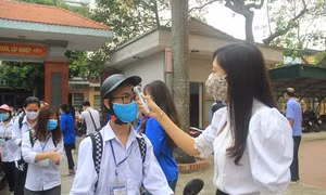 Học sinh lớp 9 và 12 tại Thanh Hóa được yêu cầu tạm thời không ra khỏi địa phương
