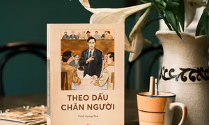 Theo Dấu Chân Người: Tập truyện kí về hành trình 30 năm bôn ba hải ngoại của Bác