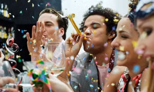 Nhân viên không thích tiệc sinh nhật mà sếp vẫn tổ chức cho, kết quả là sếp phải đền 10 tỷ