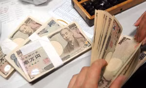 Nhật Bản: Tiền hỗ trợ người dân của cả thành phố bị chuyển nhầm cho một người và cái kết