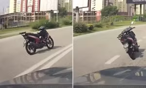 Hoảng hốt khi thấy xe máy không người lái tự phóng trên đường ở Malaysia