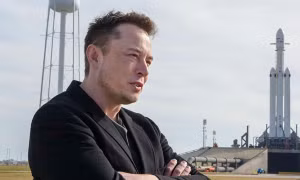 Người giàu nhất thế giới Elon Musk thừa nhận “không có nhà cửa gì”, bất ngờ nữa là chỗ ngủ