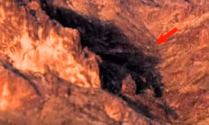 Cái bóng “con báo săn mồi” xuất hiện trên núi chỉ 2 lần mỗi năm, là hiện tượng gì?