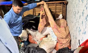 Bắt giữ đối tượng vận chuyển, tàng trữ trái phép hơn 1,3 tấn thuốc nổ
