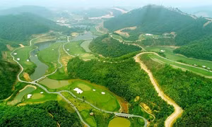 Hòa Bình muốn làm 'thủ phủ golf', quy hoạch 40 sân golf không dùng đất rừng, đất lúa