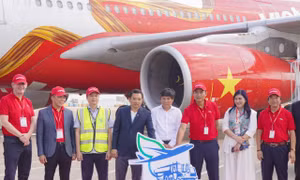 Vietjet khai thác chuyến bay đầu tiên sử dụng nhiên liệu hàng không bền vững SAF do Petrolimex Aviation cung cấp