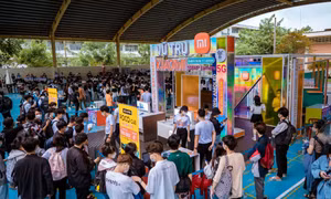 Hàng chục ngàn phần quà với tổng giá trị lên đến 1 tỷ đồng chờ đón sinh viên tại 'Vũ trụ Xiaomi'