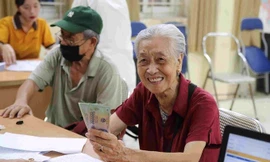 Tăng trợ cấp nghỉ hưu gấp 4 lần, ai được hưởng?