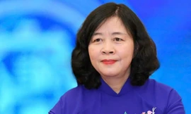 Chủ tịch Ủy ban Trung ương MTTQ Việt Nam chúc mừng 50 năm Quốc khánh nước CHDCND Lào