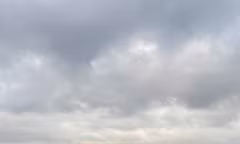 TPHCM sắp đón 'mưa vàng' giải nhiệt sau chuỗi ngày nắng nóng