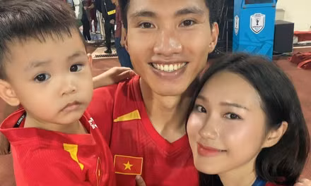 Hai năm chật vật của Đoàn Văn Hậu - Doãn Hải My
