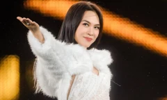 Mỹ Tâm gặp sự cố khi hát trước 40.000 khán giả ở Mỹ Đình