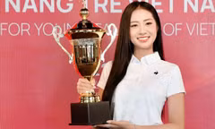 Hoa hậu Hà Trúc Linh là đại sứ giải Golf Non sông một dải lần thứ 2