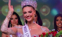 Cô gái cao 1,85 m đăng quang Hoa hậu Venezuela 2025