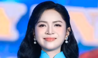 Duyên Quỳnh xin lỗi vì hát nhép