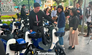 Xe đạp điện công cộng lần đầu có mặt tại Hà Nội: Pin tháo rời, chạy 90 km mỗi lần sạc