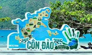 Tới Côn Đảo, chỉ cần quét QR là biết ngay lịch sử và điểm đến