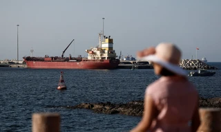 Cả thế giới 'thở phào' về giá dầu, chứng khoán