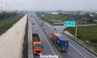 Cao tốc Cao Bồ - Mai Sơn mở rộng chưa xong, vì sao xe được đi tạm? 