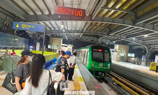 Từ 18/11 khách đi tàu điện Cát Linh - Hà Đông sẽ sử dụng vé 'một chạm'