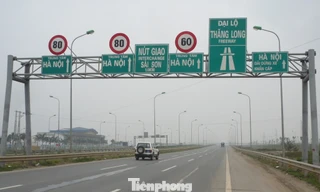 Hà Nội 'hỏa tốc' triển khai phương án cấm xe tải đi làn 1 trên hai tuyến cao tốc