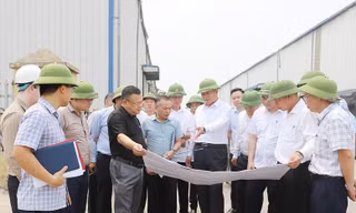 Phó Bí thư Hưng Yên Nguyễn Mạnh Quyền 'thúc' tiến độ dự án giao thông