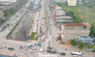 Sau 8 năm chậm tiến độ, đường Tam Trinh mở rộng dần lộ diện 