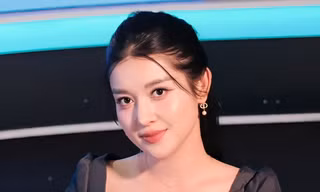 'Mỏ vàng' hàng hiệu cũ 