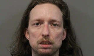 Bắt khẩn cấp nam nghệ sĩ đâm xe rồi bỏ trốn