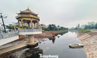 Đập dâng trên sông Tô Lịch hoạt động ra sao khi bổ sung nước từ Hồ Tây vào?