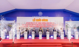 Hà Nội khởi công đường Vành đai 2,5 đoạn Dịch Vọng - Thượng Đình hơn 8.400 tỷ đồng
