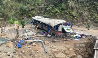 Yêu cầu kiểm tra doanh nghiệp có xe khách tai nạn làm 9 người tử vong 