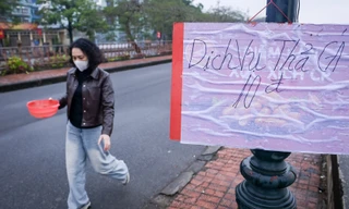 'Hốt bạc' nhờ dịch vụ độc đáo dịp Tết ông Công ông Táo