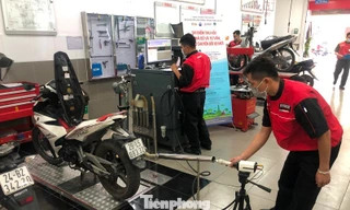 Có hành lang pháp lý để cải tạo xe máy xăng sang xe máy điện