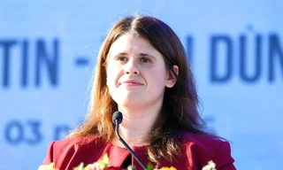 Đặt lại nền móng niềm tin cho thị trường tiêu dùng Việt Nam