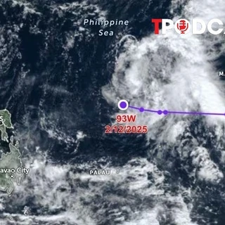 NÓNG 2/12: Thực hư thông tin cơn bão Chim Én sẽ vào Biển Đông thành bão số 16?