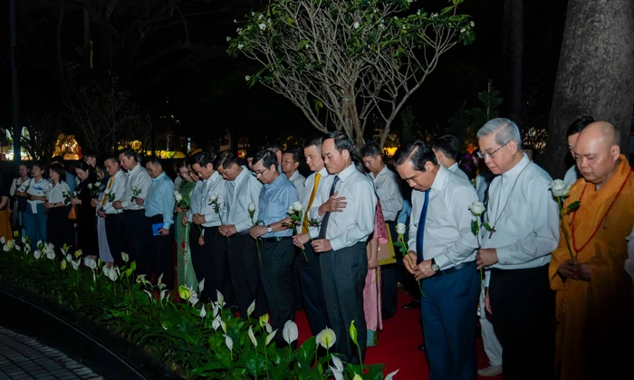 Chia sẻ xúc động của Chủ tịch TPHCM tại lễ khánh thành Công viên tưởng niệm nạn nhân COVID-19