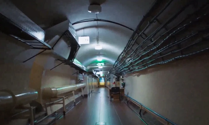 Tổng thống Zelensky hé lộ hầm trú ẩn bí mật bên dưới văn phòng tổng thống Ukraine