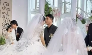 Anh em sinh ba cưới cùng ngày gây sốt mạng xã hội