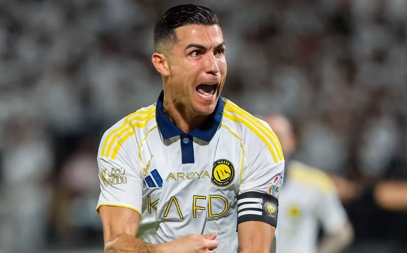 ronaldo-lap-ky-luc-chua-tung-co-trong-lich-su-bong-da-137073.jpg